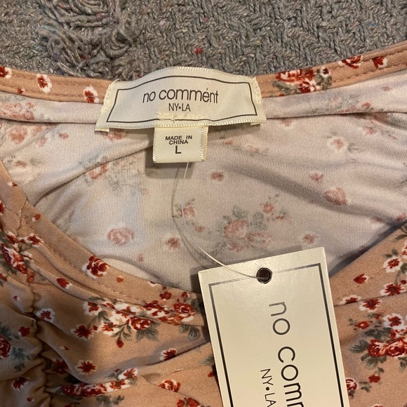 NEW🔸 Floral Shirt - Picture 3 of 5